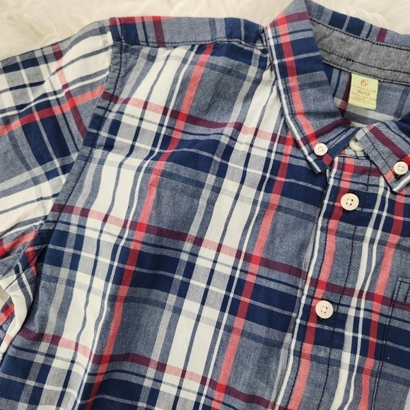 Class Club Boy's Short Sleeve Plad Button down shirt. Size 10/12. New. C1 - Picture 2 of 7
